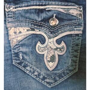 Women's Low-Rise Skinny Rock Revival Jeans "Cellis" Tag Size: 30 Inseam: 29"